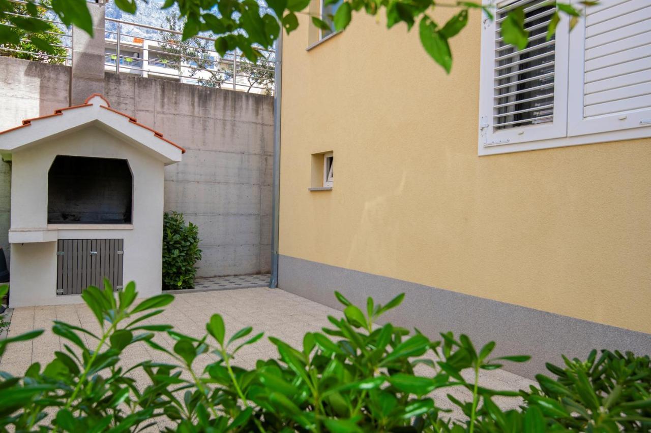 Apartment With Free And Private Parking Makarská Exteriér fotografie